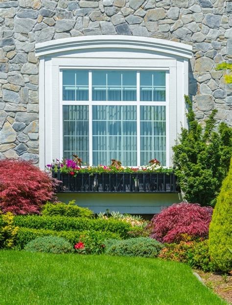 Exterior Window Trim Ideas to Revitalize Your Home’s Facade