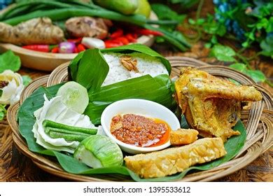 271 Nasi Timbel Images, Stock Photos & Vectors | Shutterstock