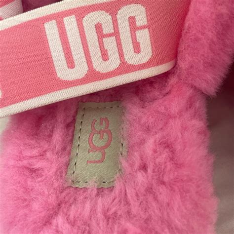 UGG Women's Pink Slippers | Depop