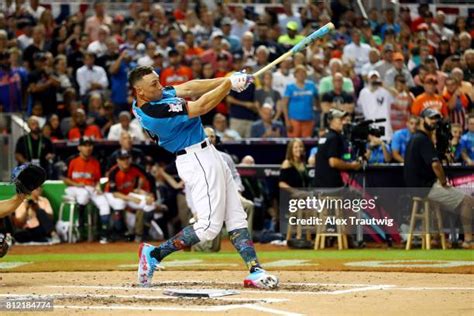 Aaron Judge Home Run Derby Photos and Premium High Res Pictures - Getty ...