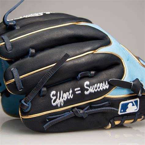 Custom Gloves for Baseball and Softball | Rawlings