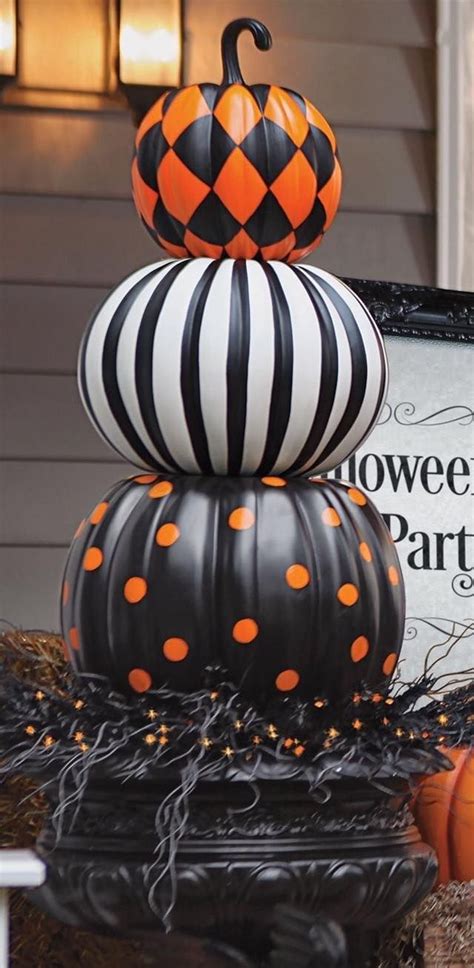 Best Plastic Pumpkins Ideas On Pinterest Mums In | Cheap halloween decorations, Dollar store ...