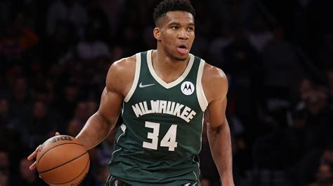 Giannis Antetokounmpo; MVP, DPoY, Scoring Champ, NBA Champion, Finals MVP this Season?