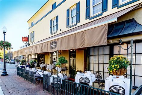 MARTIN'S TAVERN, Washington DC - Georgetown - Updated 2024 Restaurant Reviews, Menu & Prices ...