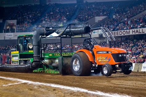 National Farm Machinery Show Tractor Pull 2024 - Effie Halette