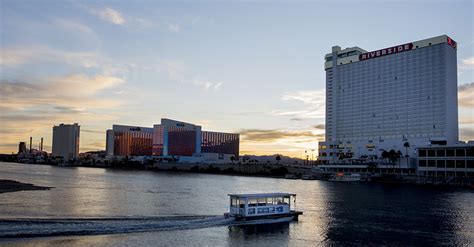 5 Reasons to Visit Laughlin, Nevada | How to Winterize Your RV