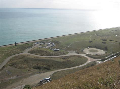 Round Car parks of Samphire Hoe Country... © David Anstiss cc-by-sa/2.0 :: Geograph Britain and ...