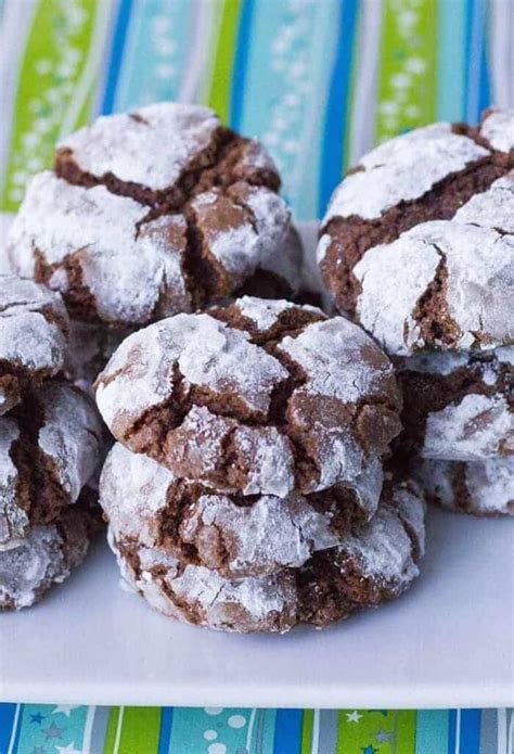 Classic Chocolate Crinkle Cookies Recipe - The Kitchen Magpie