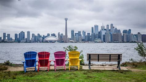 Toronto Island Beaches Stock Photos, Pictures & Royalty-Free Images - iStock