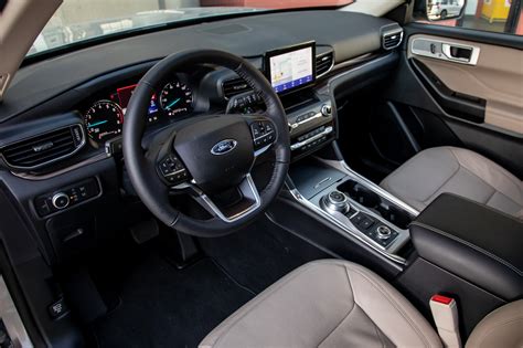 2020 Ford Explorer: 6 Things We Like and 4 Things We Don’t - Car in My Life