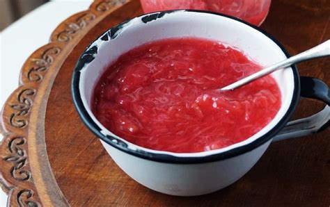 Our Favorite Rhubarb Sauce Recipe - New England Today