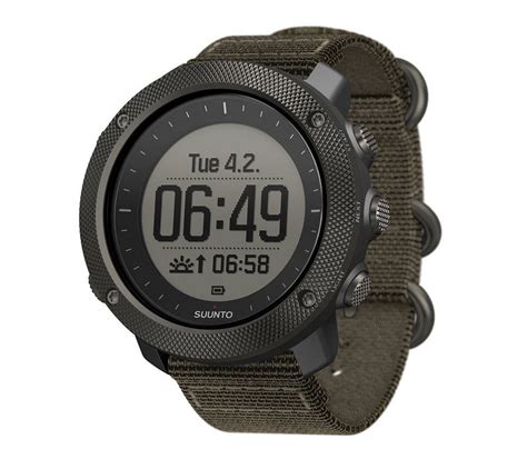 Best Military Watches of 2022 - The Expert Selection - Best Hiking