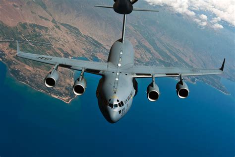 C-17 Globemaster III | Military.com