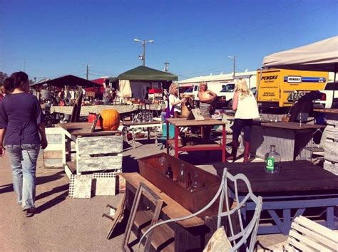 Once a month, the Nashville Flea Market takes over the state Fairgrounds. Thousands of shoppers ...