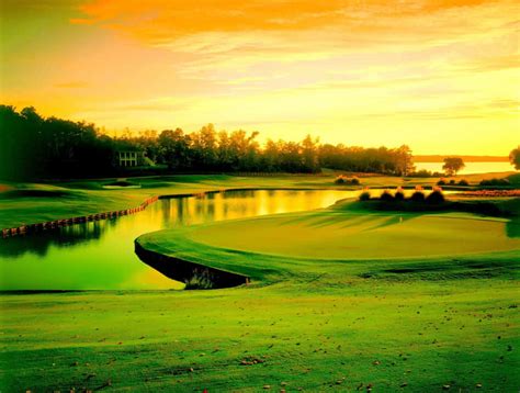 [100+] 4k Golf Course Backgrounds | Wallpapers.com