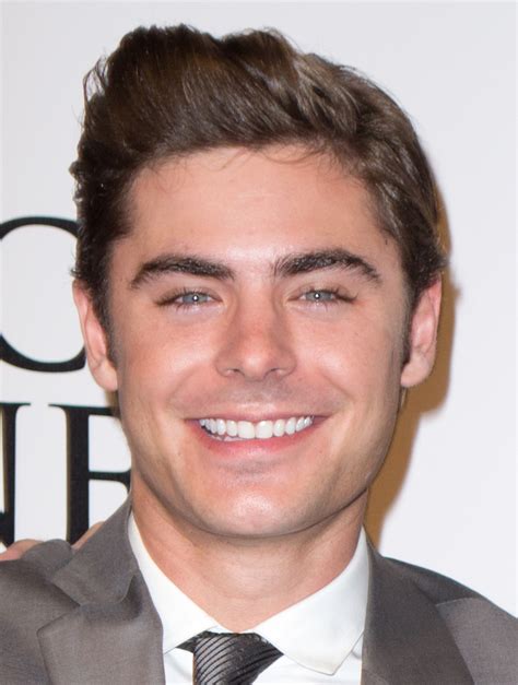 zac efron age