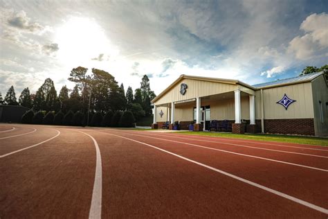 Blue Shoes Track and Field - Jeremy Fleming Photography