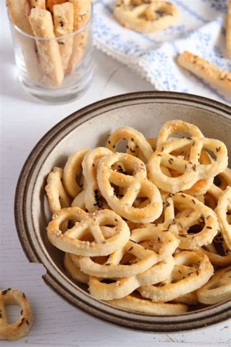 Romanian Pretzel – Covrigei - Where Is My Spoon