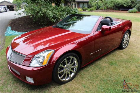 Cadillac : XLR V Convertible 2-Door