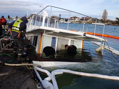 Crux Diving Inc. - Salvage — Crux Diving: commercial diving services, commercial diving company ...