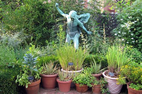 NYC - Queens - Flushing: Queens Botanical Garden - Herb Ga… | Flickr