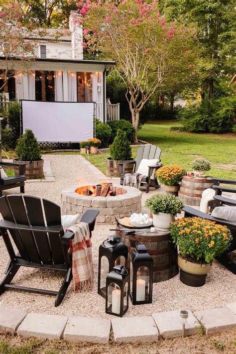 8 Fall Decor Fire Pit Ideas for a Cozy Backyard Party - DESIGN IT. STYLE IT.