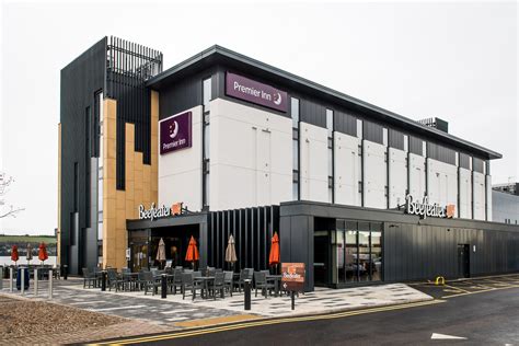 Premier Inn Dundee Centre Hotel - Hotels in Dundee DD1 4XA - 192.com