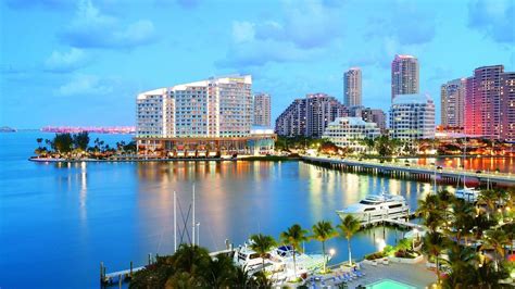 Miami Beach Wallpaper Widescreen - WallpaperSafari