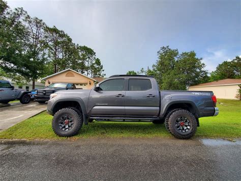 Toyota Tacoma Off Road Tires