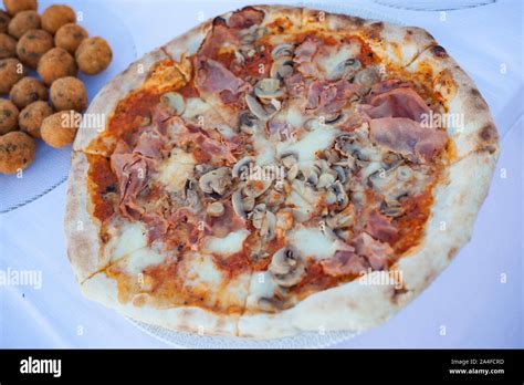 Italian Pizza at buffet Stock Photo - Alamy