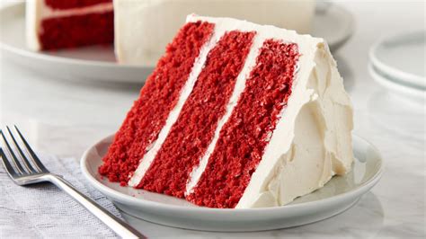 Red Velvet Cake Martini Recipe | Dandk Organizer