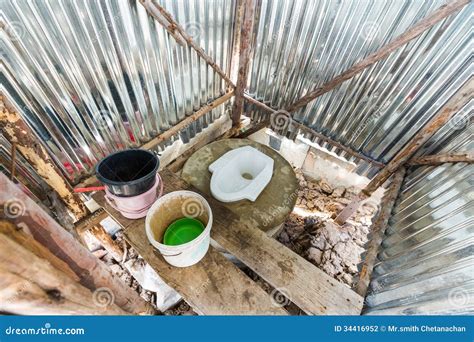 Temporary Toilet at Construction Site Stock Photo - Image of bucket, duct: 34416952