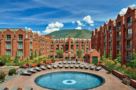 The St. Regis Aspen Resort | Classic Vacations