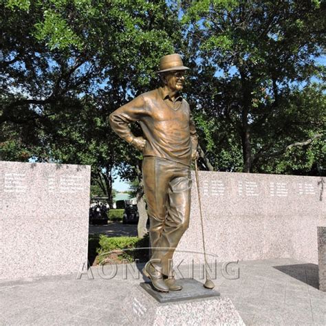 Bronze famous sports statue - custom made - Famous bronze sculpture