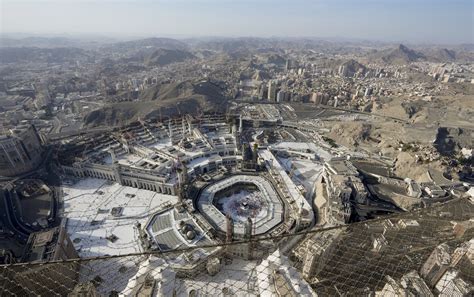 A hajj closer to normal: 1 million Muslims begin annual pilgrimage at Mecca | The Times of Israel