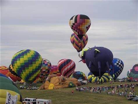 Indianola Iowa hot air balloons (With images) | Balloon festivals, Hot air balloon festival ...