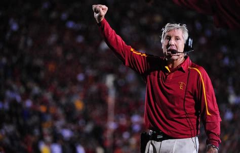 Should The USC Trojans Bring Back Pete Carroll In Some Capacity? What That Looks Like : r/fighton