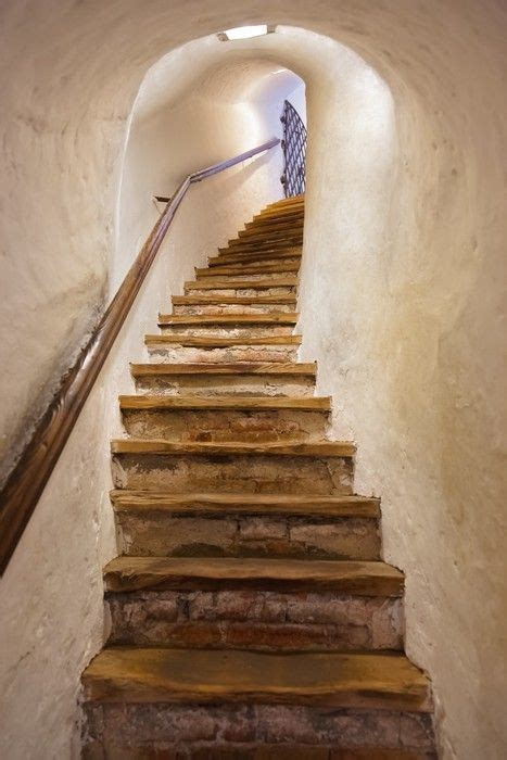 Fotomural Estándar Escaleras en el castillo Kufstein - Austria - Estilos Staircase Wall Decor ...