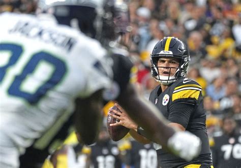 Steelers to re-sign Mason Rudolph for No. 3 quarterback role | Pittsburgh Post-Gazette