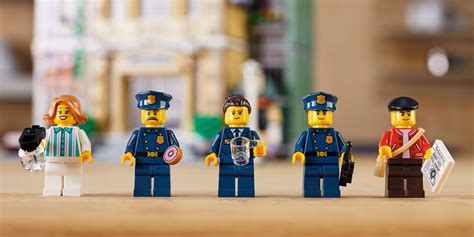 LEGO Police Station debuts as latest modular building set - 9to5Toys