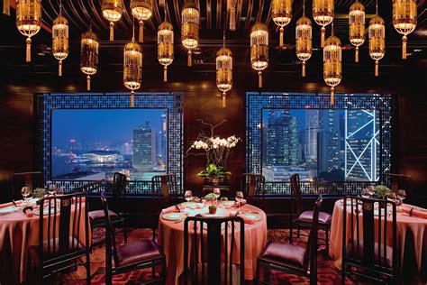 Mandarin Oriental: the much-loved address in Hong Kong