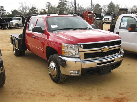 2007 CHEVROLET 3500 HD FLATBED TRUCK - J.M. Wood Auction Company, Inc.