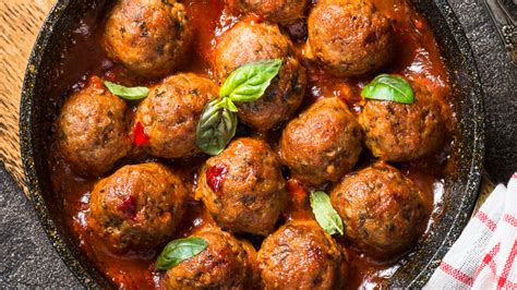 The Secret To Perfect Meatballs, According To Scott Conant - Exclusive