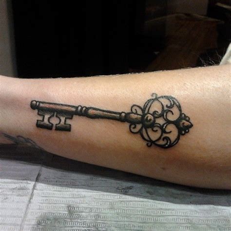 antique #key #tattoo by Alex Zgud! | Tattoos | Pinterest | Antiques ... | Vintage key tattoos ...