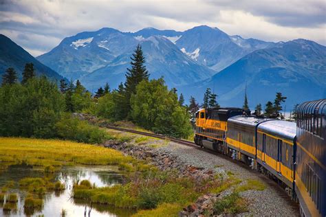 Best Scenic Train Rides in the US: Trips & Vacations to Take By Train ...