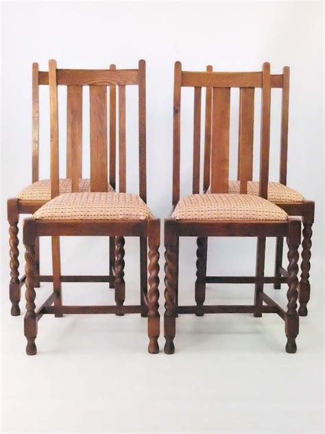 Set 4 Vintage Oak Dining Chairs Circa 1920s