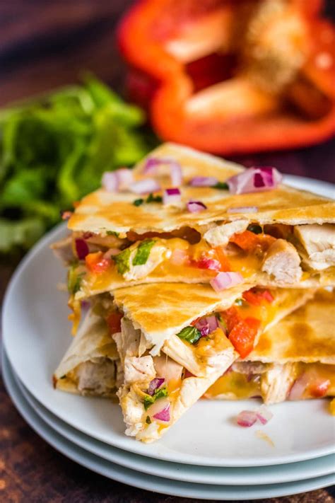 Chicken Quesadilla Recipe (Super Easy! | Kylee Cooks