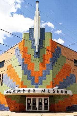 Mummers Museum (Philadelphia, PA): Hours, Address, Tickets & Tours ...