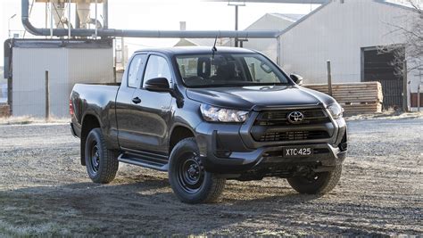 Toyota HiLux SR 2021 review: snapshot | CarsGuide