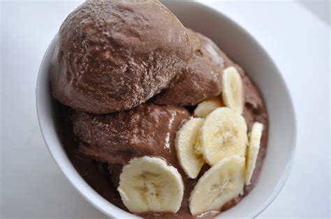 Chocolate Banana Ice Cream Recipe - How to Make Chocolate Banana Ice Cream